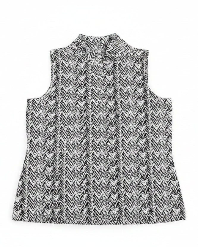 Lulu B Women's Sleeveless Chevron Zip Mock - Neutral