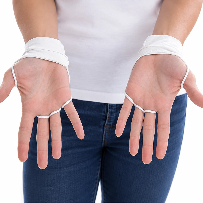 SParms Palmless Golf Gloves UPF 50+ White (FINAL SALE ITEM)
