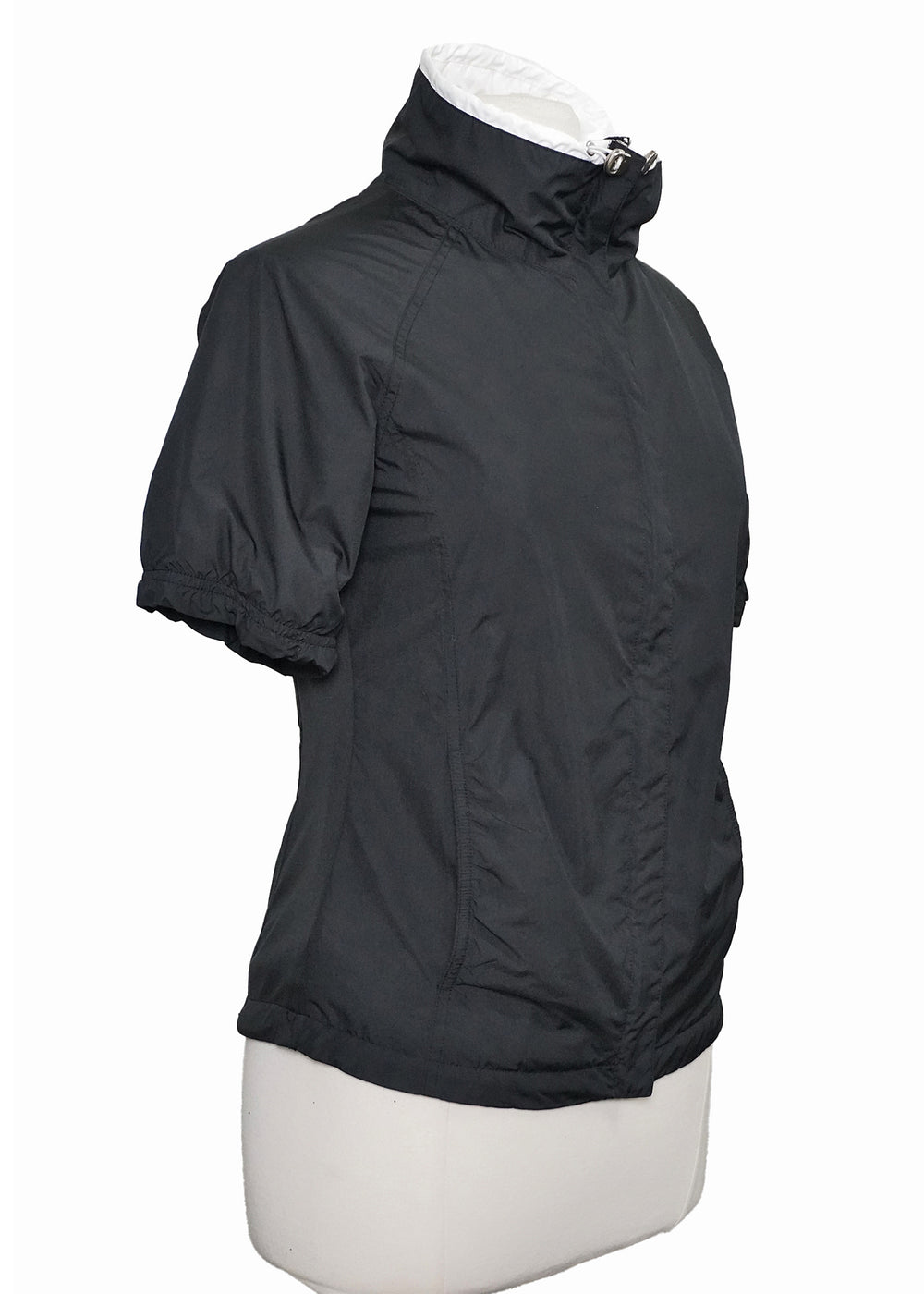 Sunice Cora Short Sleeve Jacket - Black - Size Small - Skorzie