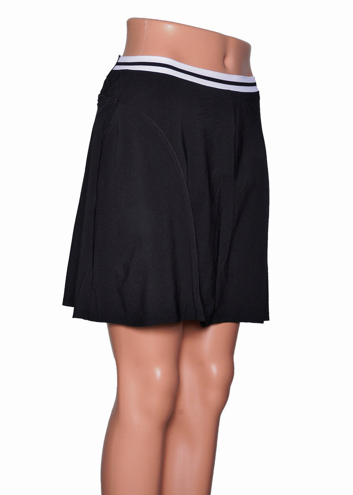 Under Armour Tuck Pleated Skort - Black - Skorzie