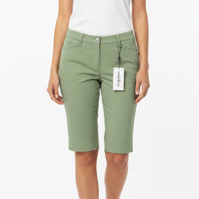 Daily Sports Women's Golf Shorts Lyric City 14" Hedge Size 8