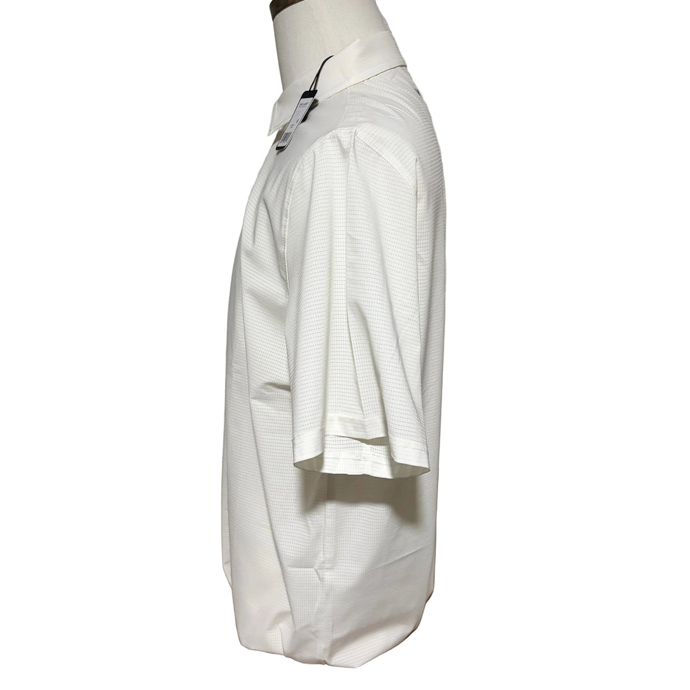 Black Clover Hallow Polo - Vanilla - Large - Skorzie