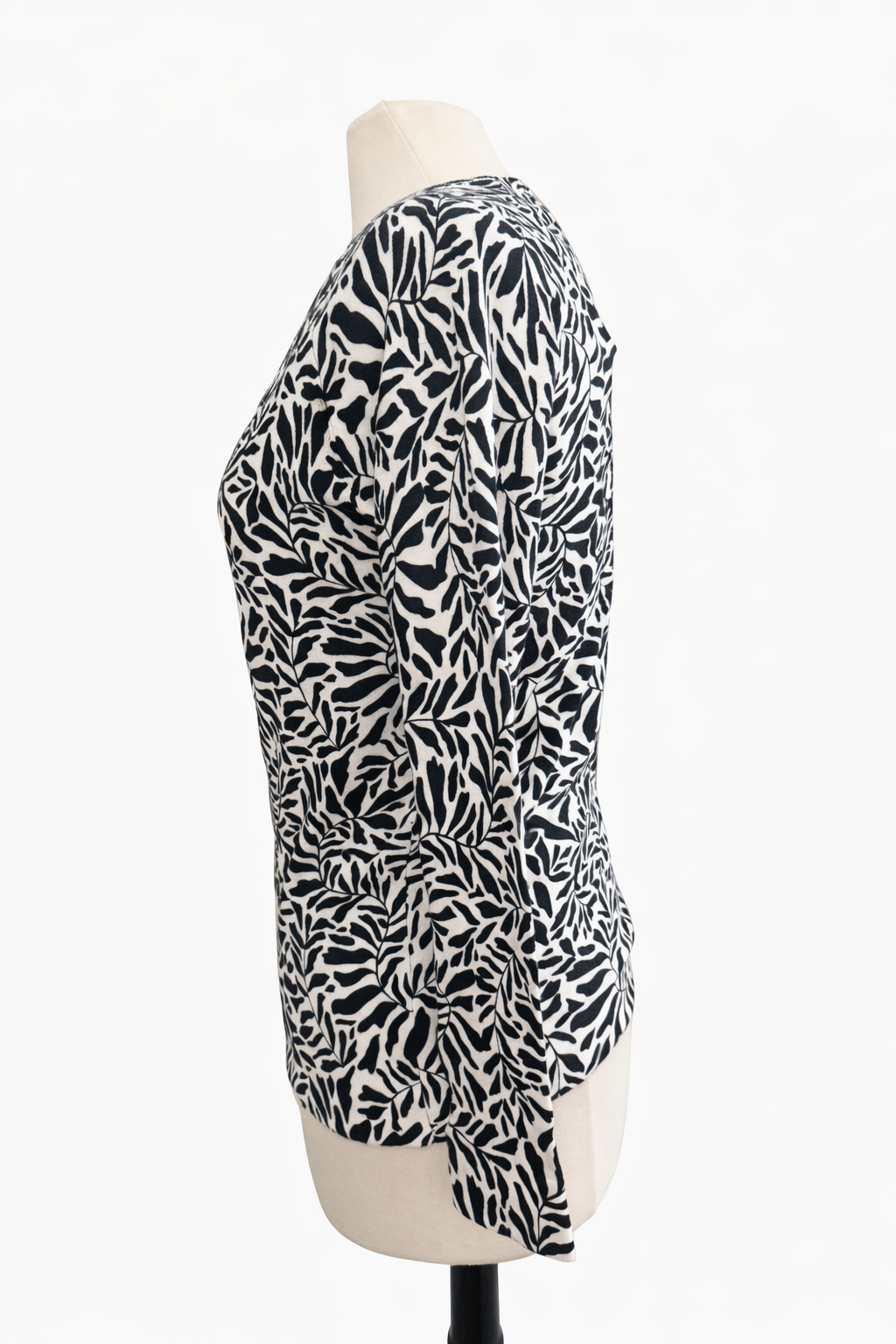 Kastel Denmark Long Sleeve Crewneck Sweater - Black/White Vine - Small - Skorzie