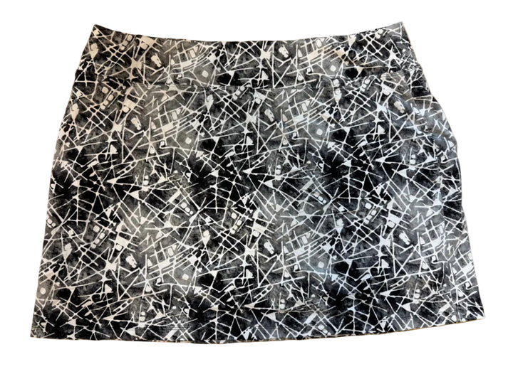 IBKUL Evie Pull-on Skort (18") - Black/White Abstract