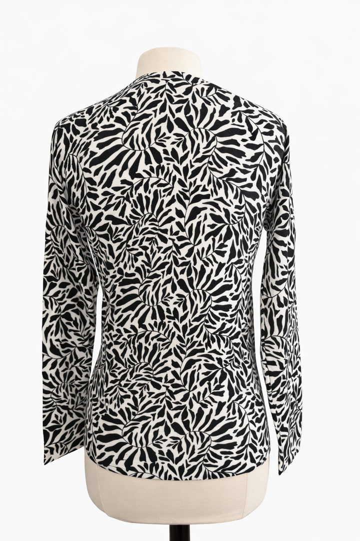 Kastel Denmark Long Sleeve Crewneck Sweater - Black/White Vine - Small - Skorzie