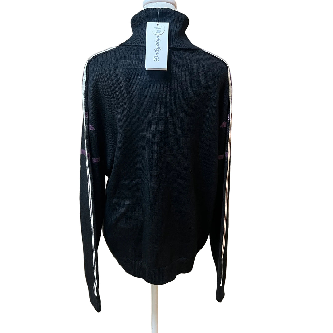 Daily Sports Logo Roll-Neck Pullover - Black - X-Large - Skorzie