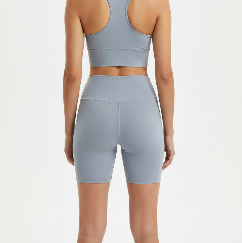 Vuori Women's Biker Shorts AllTheFeels 4" Sea Glass Size XS