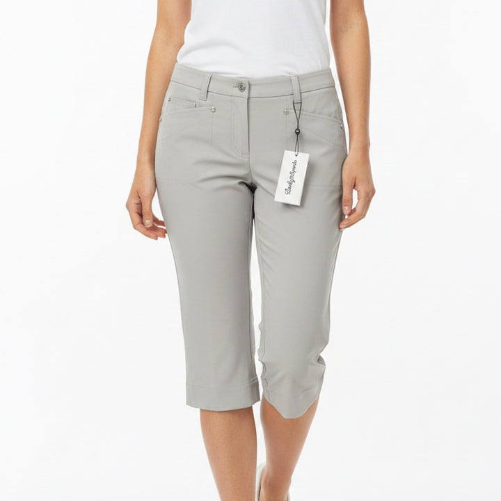 Daily Sports Women's Golf Capris Lyric 19" Sandy