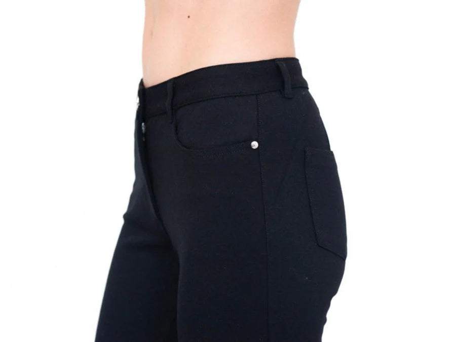 Movetes Eliza Tailored Knit 5-Pocket Ponte Pant - Black