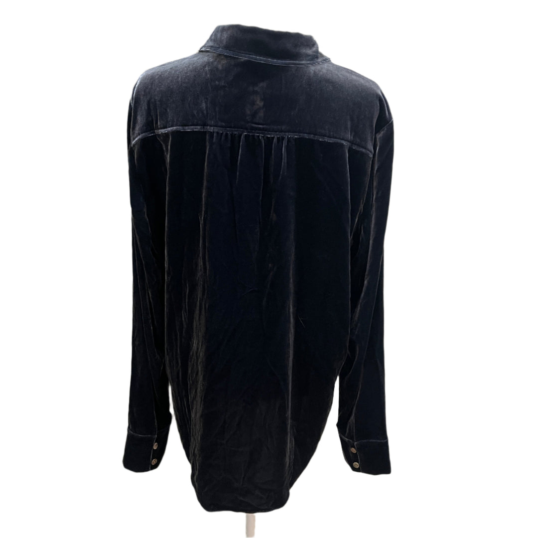 Faherty Stretch Silk Velvet Genevieve Shirt - Navy - Skorzie