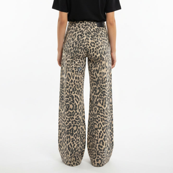 Good American Good Standard Ease Jeans (34") - Lucky Leopard - Skorzie