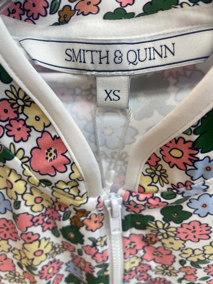 Smith & Quinn Kennedy Quarter Zip Sleeveless Top - Forest Poppies