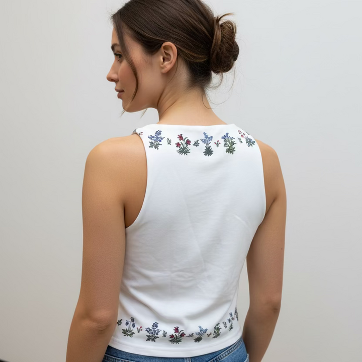 Smith & Quinn Womens Floral Sleeveless Top - White/Bouquet Of Flowers