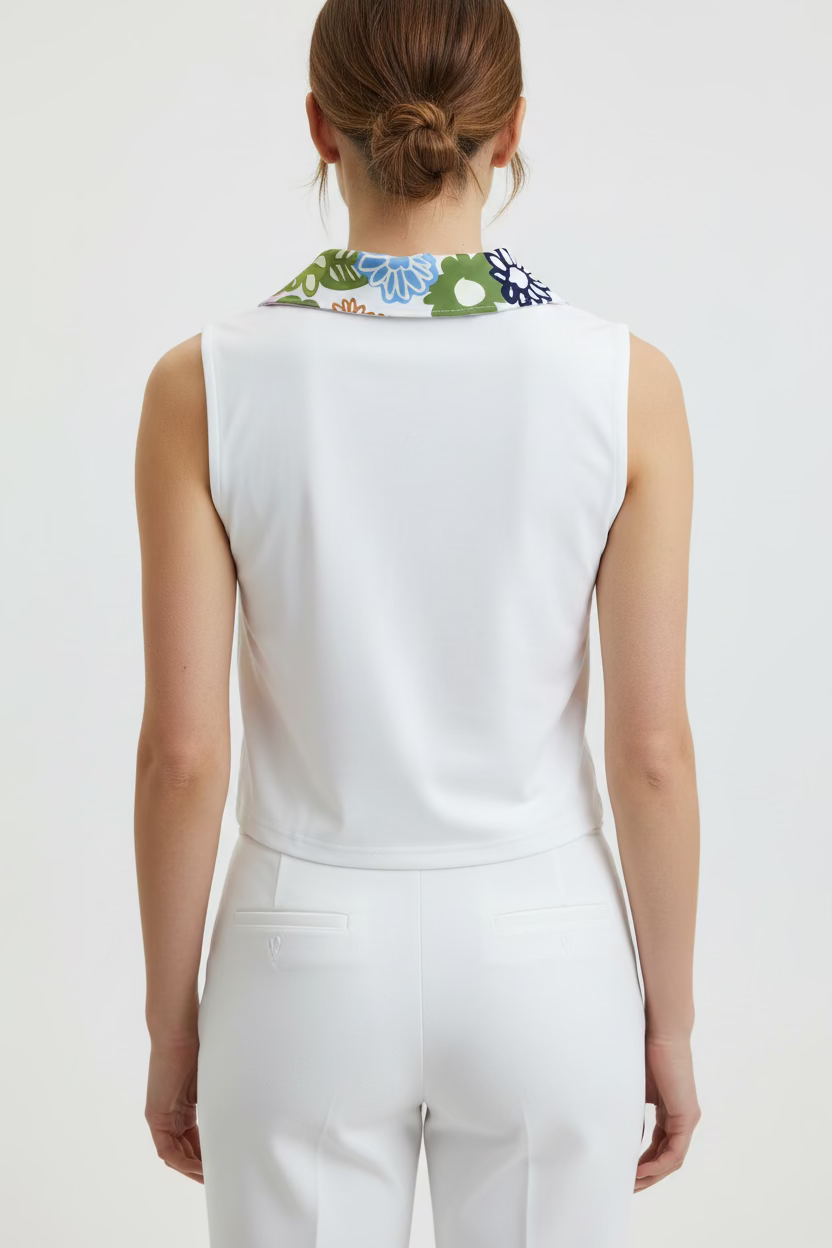 Smith & Quinn Dylan V-Neck Sleeveless Crop Top - Limelight Garden