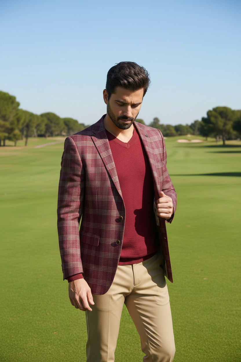CRICKETEER Rust Plaid Wool Blend Sport Coat - Maroon - 38R - Skorzie