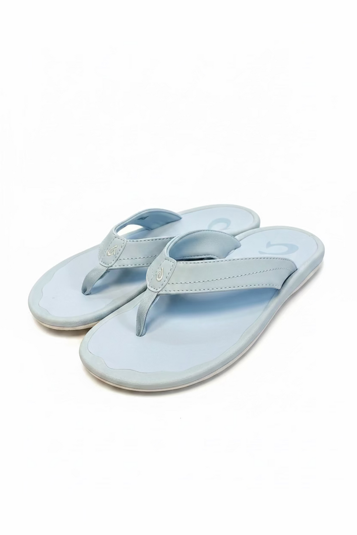 OluKai Ohana Sandals - Bright Sky - Size 6