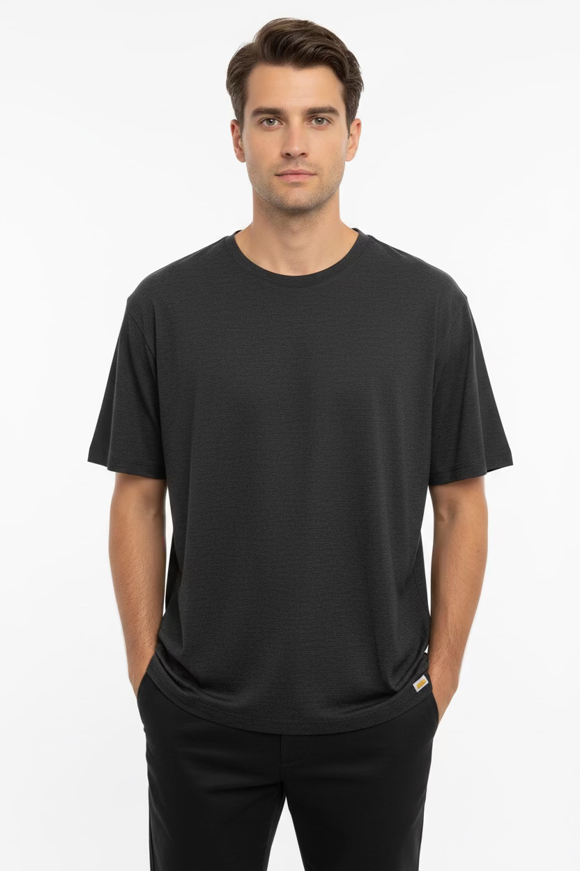 Vuori Mens Short Sleeve Tech Shirt - Black