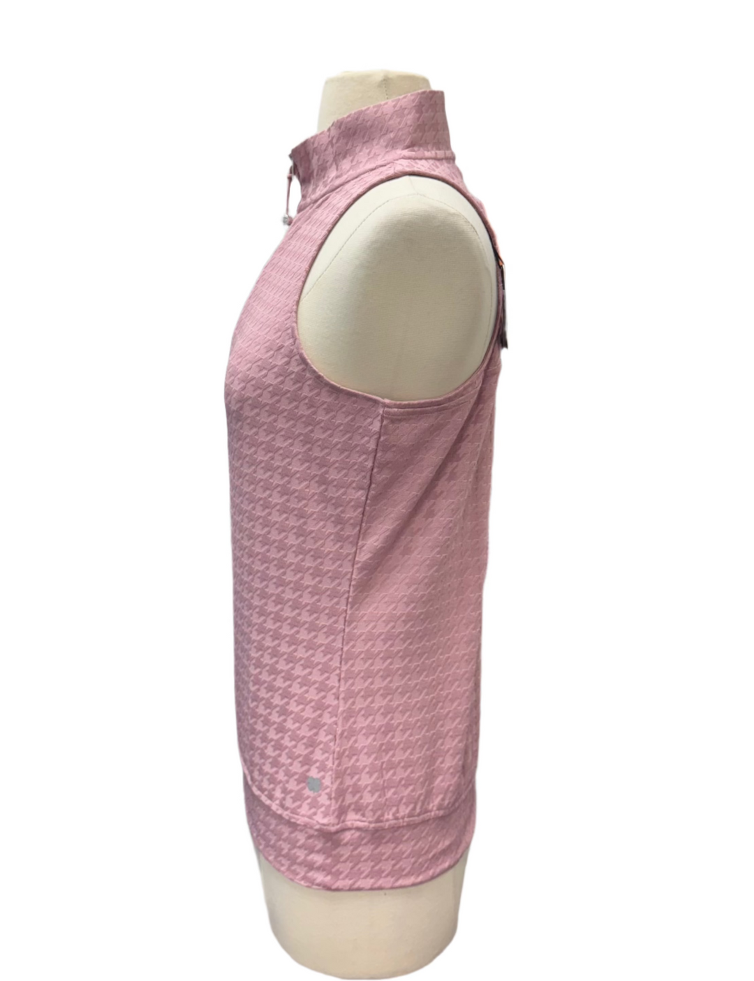 Black Clover Lynx Sleeveless Top - Cosmic Pink - Small - Skorzie