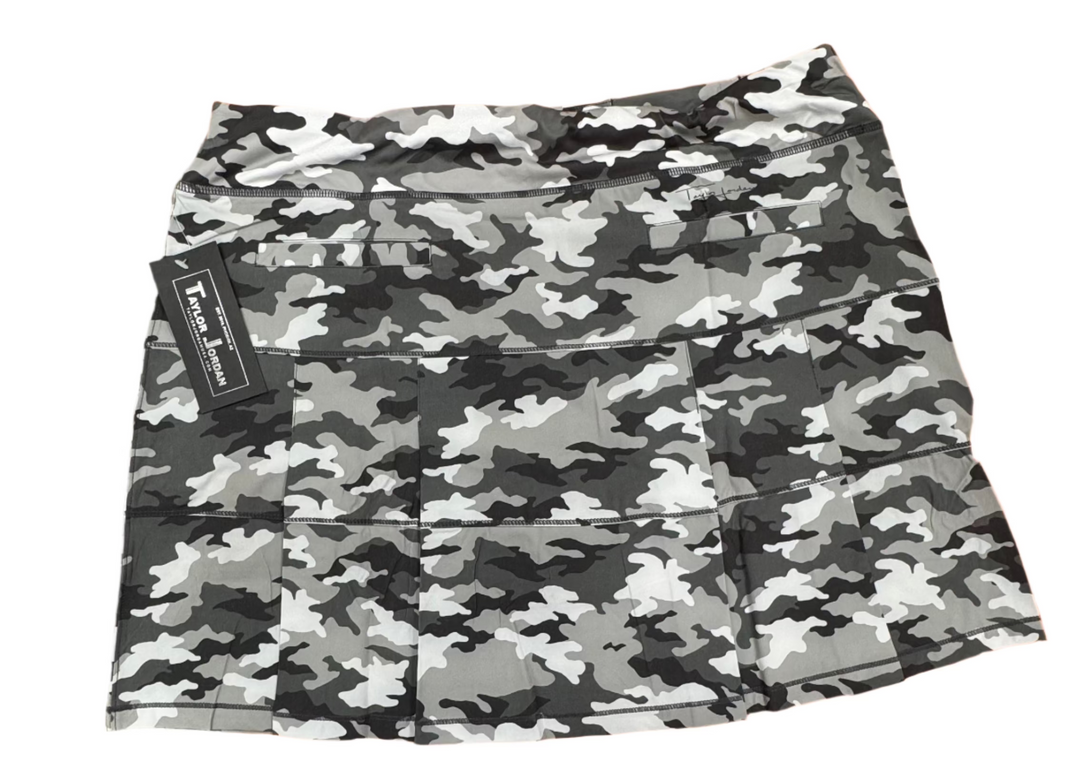 TJ Sport Pleated Tour Skort - Shadow Camo - Skorzie
