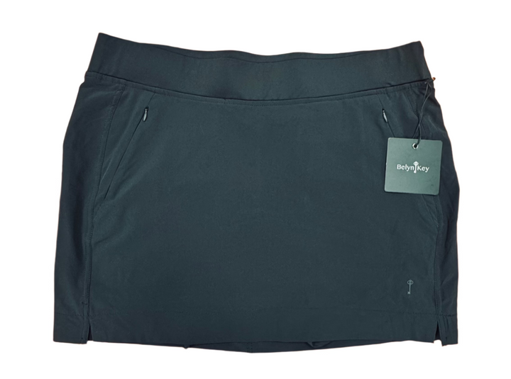 Belyn Key City Skort - Onyx - Skorzie