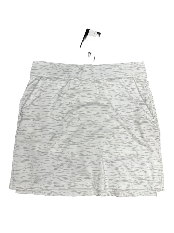 Dunning 17" Fallow Ventilated Performance Skort- White - Skorzie