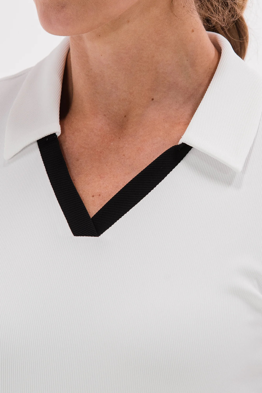 Foray Golf V-Neck Long Sleeve Rib Polo - White/Black - X-Large - Skorzie