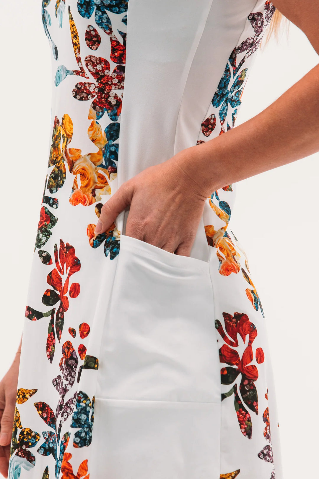 Foray Golf Core Dress with Pockets - White Floral Print - Skorzie