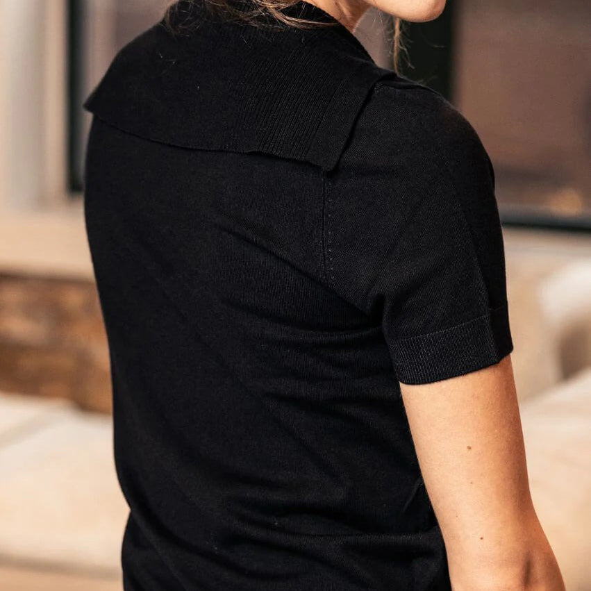 Golftini Short Sleeve Sweater - Black - Skorzie