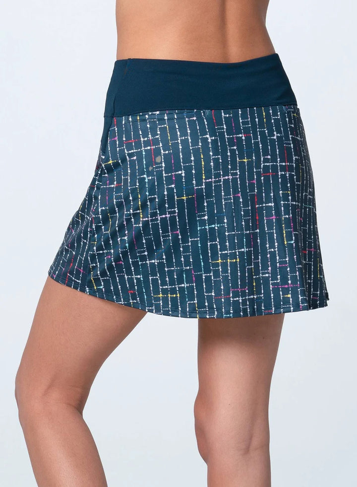 Lucky In Love Front Pleat Skort (17.5") - Lovin' Boucle