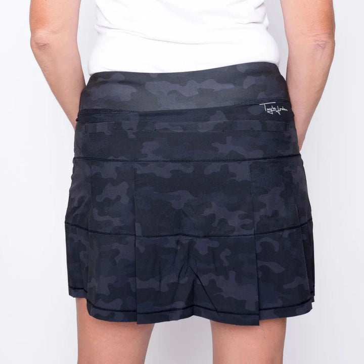 TJ Sport Tour Skirt - Dark Black Camo - Skorzie