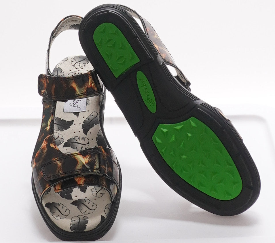 Greenleaf - Golf Shoes -  Leopard Style - Size 8M - Skorzie